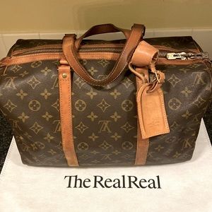 $590 Authentic Louis Vuitton Sac Souple 35 Travel Duffle Bag Monogram